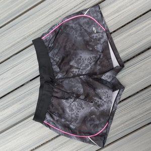 C9 by Champion Shorts Size large